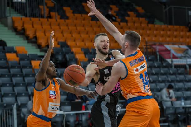 做出了情绪 做出了情绪